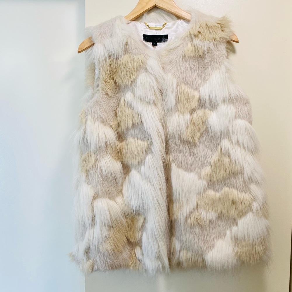 Faux Fur Vest Size M